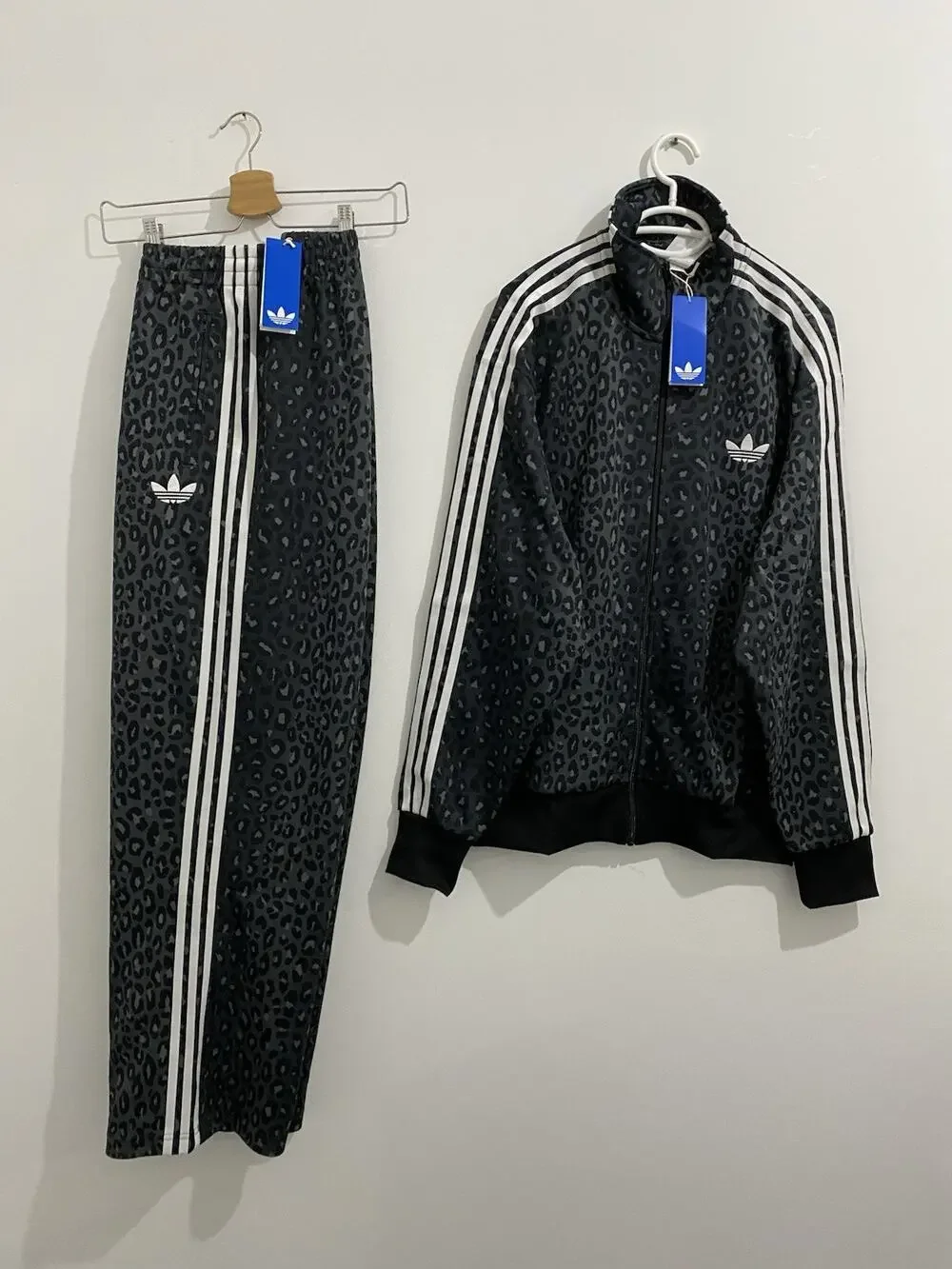 Adidas Originals Classics Firebird Loose Tracksuit Black Leopard Size XL